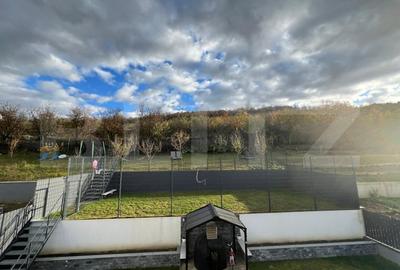 Vila cu finisaje LUX si teren de 832mp la intrare in Dezmir! - 6