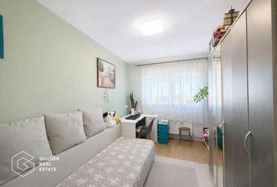 Apartament cu 5 camere decomandat în Aurel Vlaicu - 8