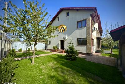 Apartament cu 3 camere, mobilat în Central