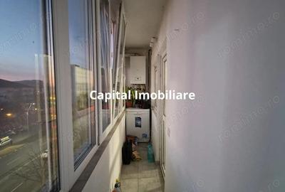 De Vanzare, Apartament 3 Camere, Etaj intermediar cu lift Comision 0 - 4