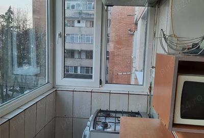 Apartament cu 2 camere decomandat în Central - 3