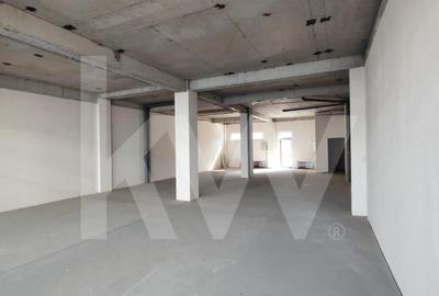 Spațiu comercial, de 169.60000610352 mp, în Lazaret - 8