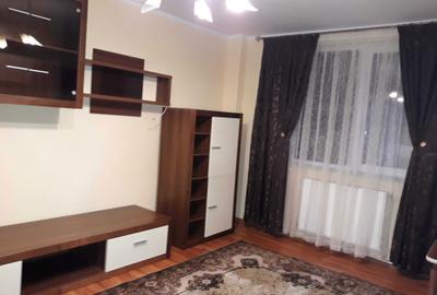 Apartament cu 2 camere decomandat în Precista - 3
