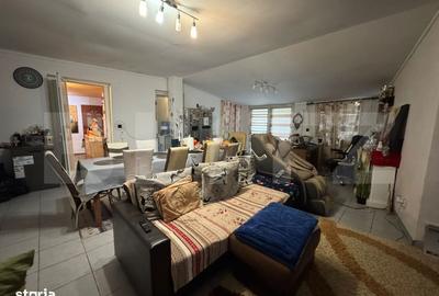 Casă cu 5 camere cu Teren 700 Mp în Central - 2