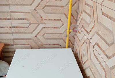 Apartament cu 3 camere decomandat în Mătăsari - 2