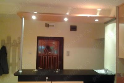Proprietar, inchiriez apartament 4 camere , confort 1 decomandat 100mp.2 bai ,3 balcoane in Soarelui - 5