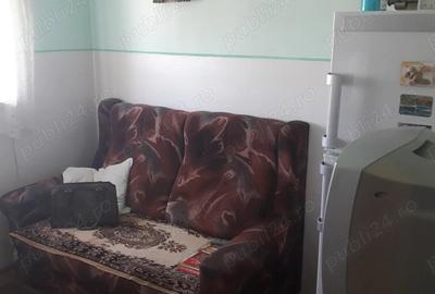Apartament cu 3 camere semidecomandat în Micro 1 - 4