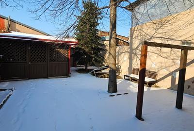 Casă cu 4 camere cu Teren 275 Mp în Eroii Revoluției