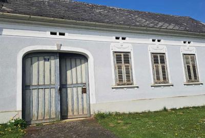 Casă cu 3 camere în Central - 2