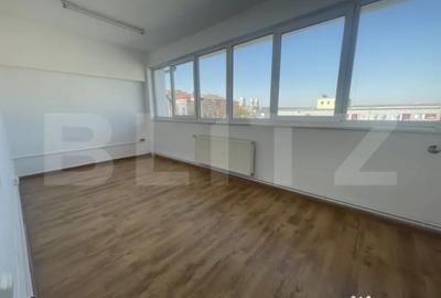 Spațiu comercial, de 36 mp, în Central - 2