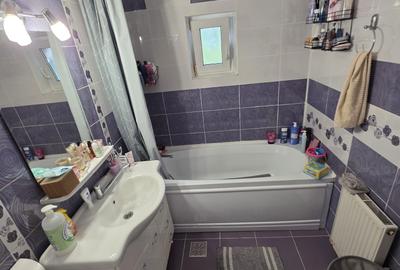 Apartament cu 4 camere decomandat în Ampoi 3 - 3