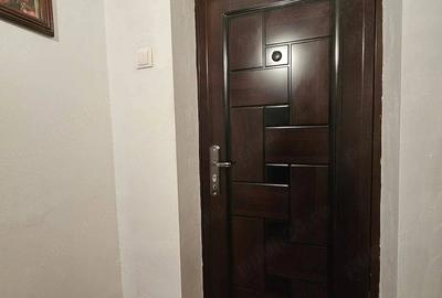 Apartament cu 4 camere decomandat în Central - 4