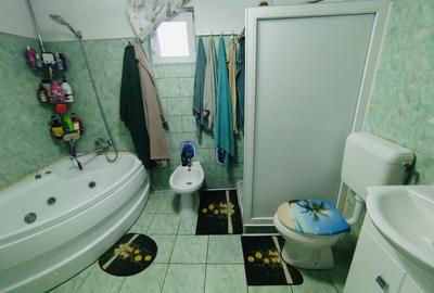 Casă individuală cu 4 camere cu Canalizare în Girocului - 8