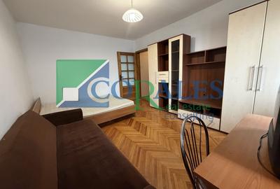 Decomandat! Etaj 2. HOTEL Roma.  Baie cu geam.Ocupabil Imediat! - 1