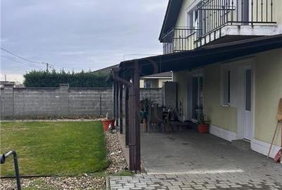 Duplex spatios - Asfalt - toate utilitatile . - 2