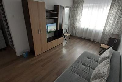 Garsonieră decomandată în Exterior Vest - 7