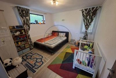 Casă cu 3 camere cu Teren 400 Mp în Central - 1