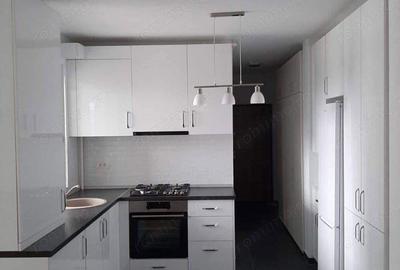 Apartament cu 3 camere semidecomandat în Aradului - 10