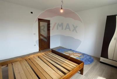 Casă cu 20 camere cu Teren 4563 Mp în Bughea de Sus - 6