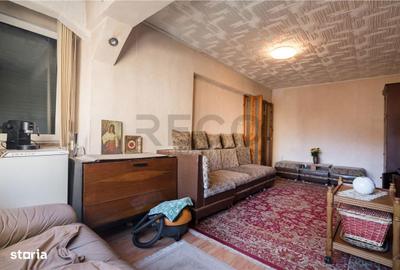Apartament cu 3 camere decomandat în Rogerius - 2