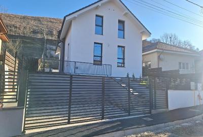 Persoană fizică, vând casă individuală în Tăuți comuna Florești - 2