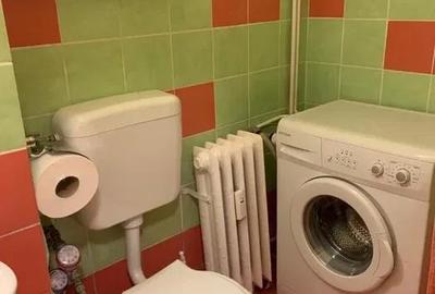 Garsonieră decomandată în UTA - 1