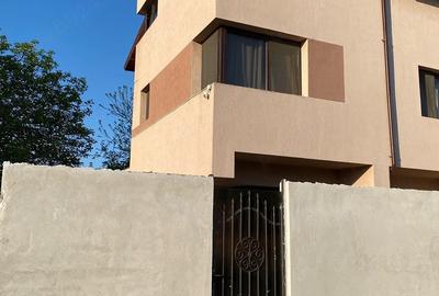 Casă cu Teren 200 Mp în Jilava - 1