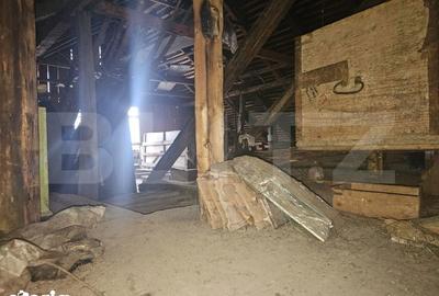 Casă cu 6 camere cu Teren 1850 Mp în Dumitra - 16