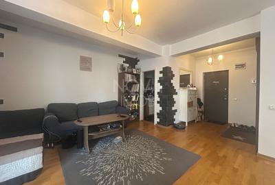 Apartament cu 3 camere decomandat, mobilat în Turnișor