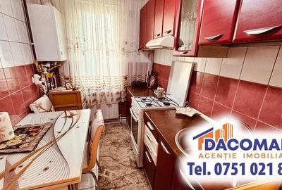 Apartament cu 2 camere decomandat în Micro 17 - 5