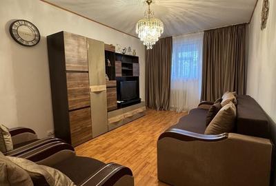 Apartament cu 3 camere decomandat, mobilat în Pantelimon