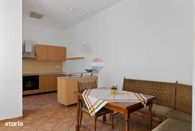 Apartament cu 4 camere în Ultracentral