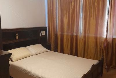Apartament cu 3 camere decomandat în Grivița