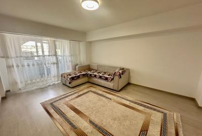 Apartament cu 3 camere decomandat în Decebal