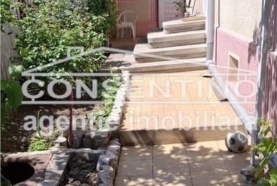 Casă cu 2 camere cu Teren 154 Mp în 23 August - 11