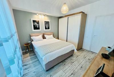 Apartament cu 2 camere decomandat în Neptun