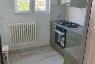 Apartament cu 2 camere decomandat în Podgoria