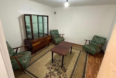 Casă cu Teren 922 Mp în Central
