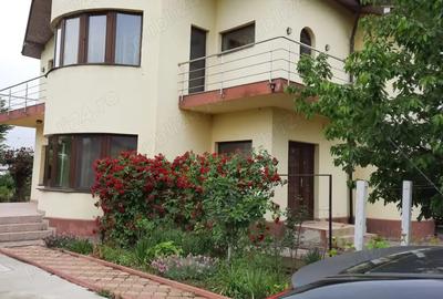Proprietar, vand vila in apropierea Bucure?tiului - 5