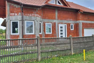 Casă cu 3 camere în Exterior Vest - 3