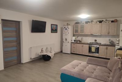 CASA CU 4 CAMERE SUPRAFATA UTILA 170MP SI TEREN 600MP SPRE VANZARE IN AVRIG - 2
