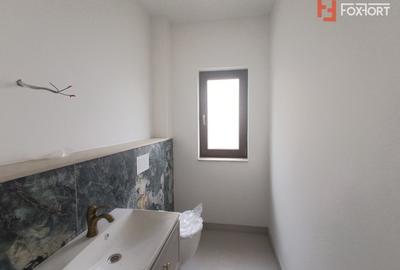 Casa individuala cu 4 camere de vanzare in Mosnita Noua Casa individuala cu 4 camere de vanzare in Mosnita Noua - 9