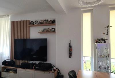 Casă cu 4 camere cu Teren 378 Mp în Blejoi - 2