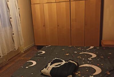 2 cam Mazepa 1 pret 260 euro - 2