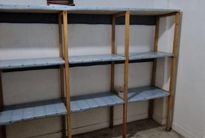 Coiciu, o vila construita pe cadre de beton, bine compartimentata. - 34