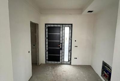 Casă cu 3 camere cu Teren 450 Mp în Central - 9