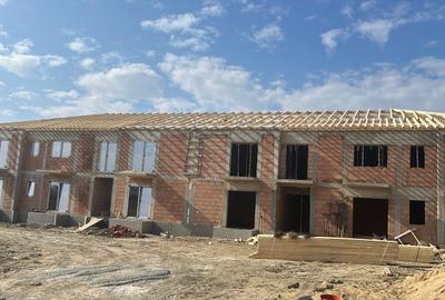 Garsonieră semidecomandată în Moșnița Nouă - 1