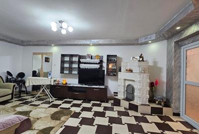 Zona AFI Palace casa 2007 parter 3 camere  la 122000 euro - 9