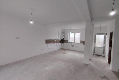 Duplex cu 4 camere cu Canalizare în Moșnița Nouă - 4