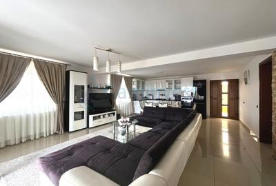 Casă individuală cu 5 camere cu Canalizare în Rontău - 2